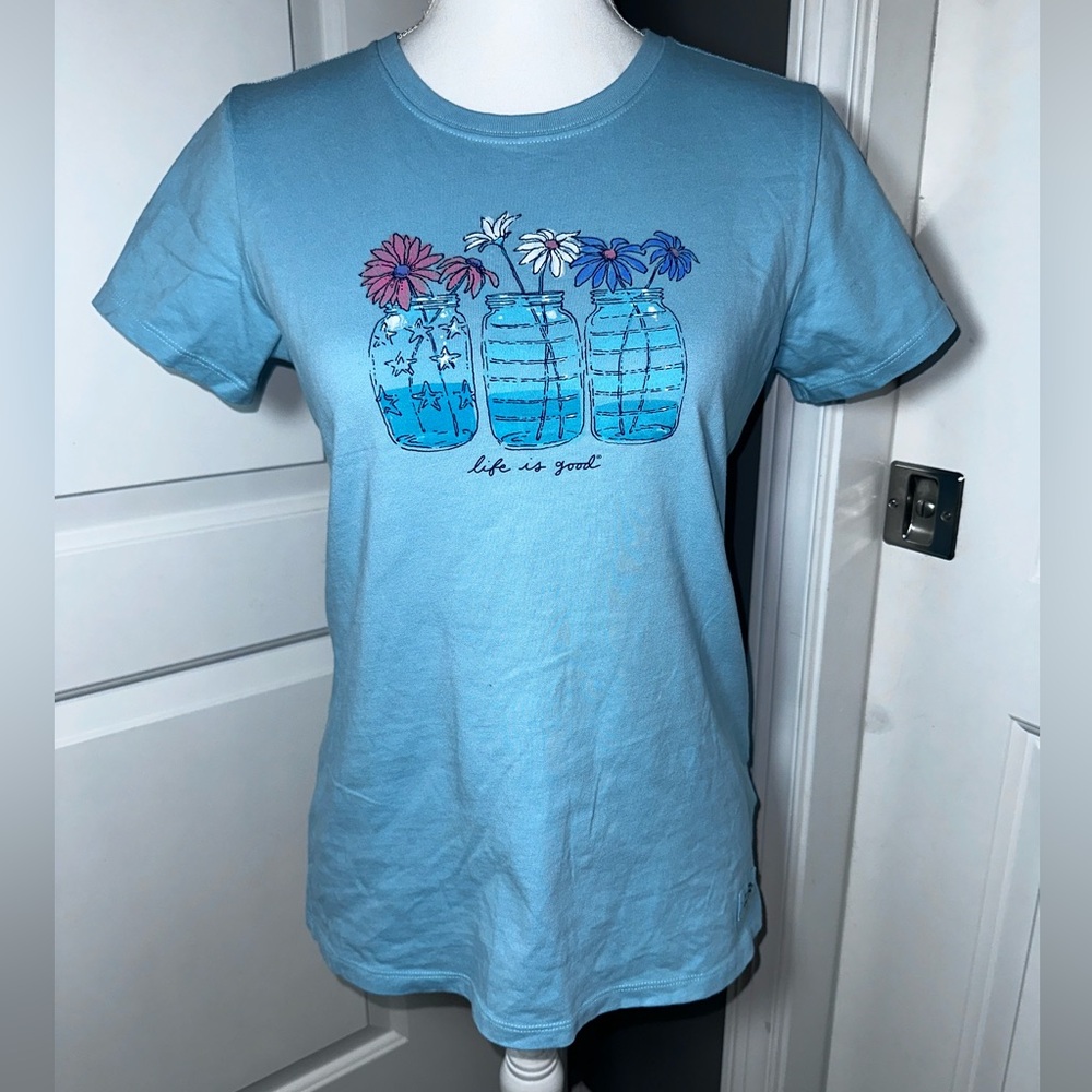 Life Is Good Crusher Tee Mason Jar Flowers Blue Crewneck S